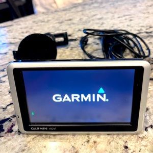 Garmin Nuvi 2017